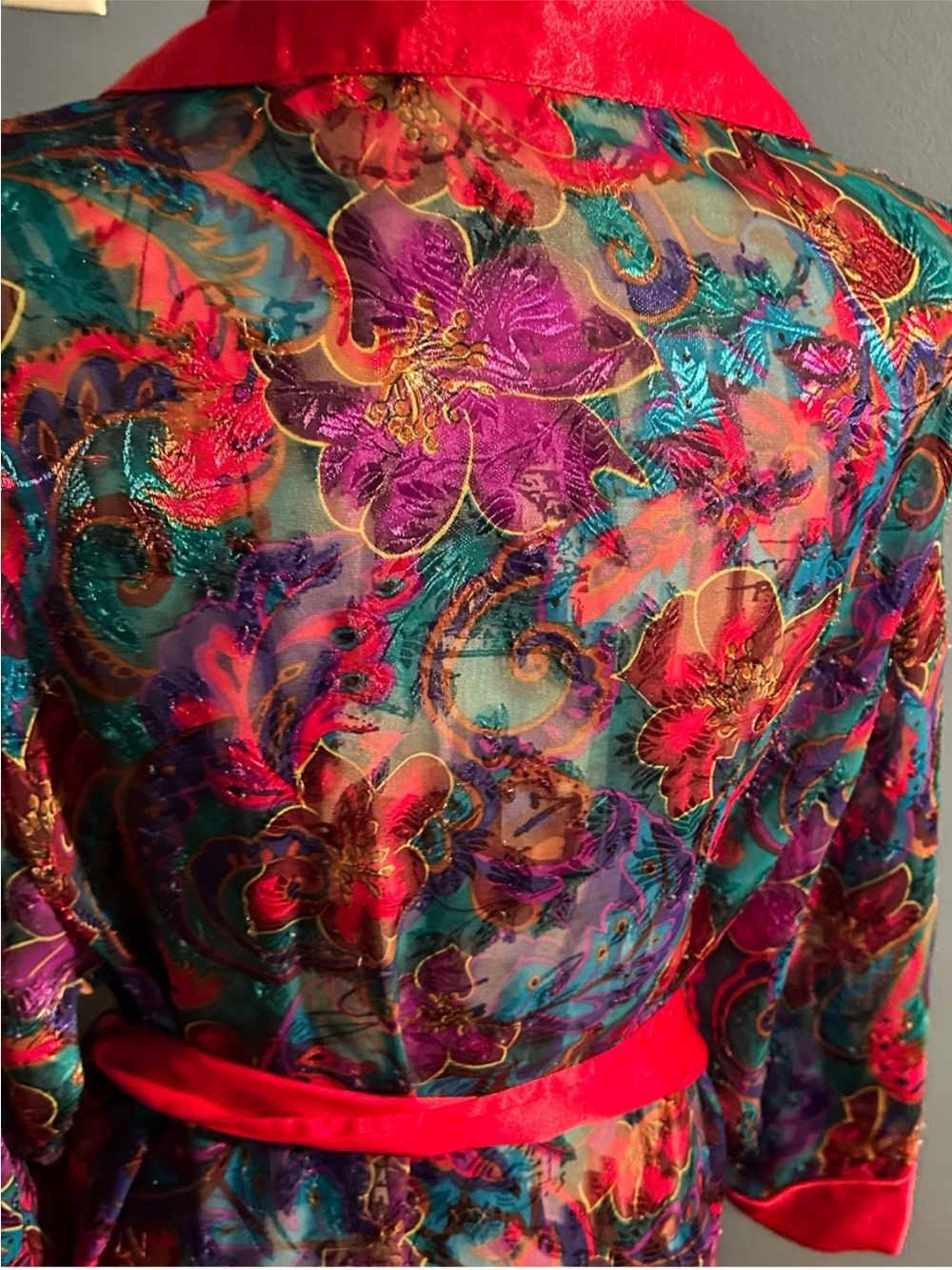 VS Vibrant Multicolor Floral Satin Robe - Picture 4 of 14